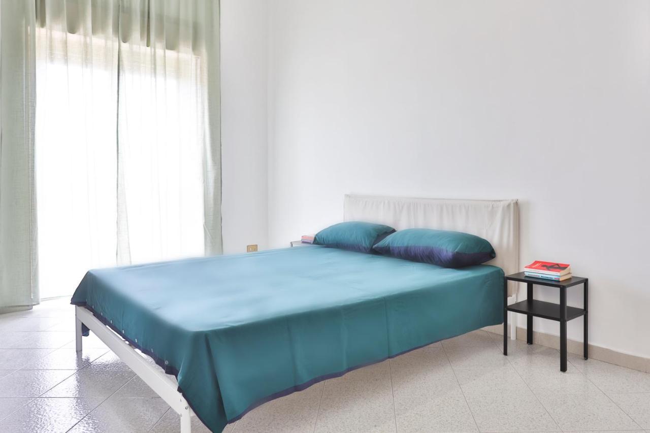 Bright Apartment Near The Sea With Parking Salerno Luaran gambar