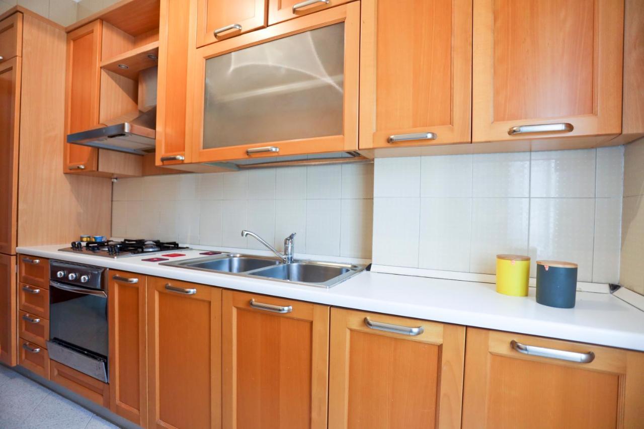 Bright Apartment Near The Sea With Parking Salerno Luaran gambar